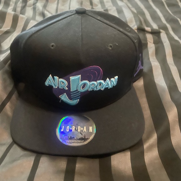 Jordan Hat - Picture 4 of 4